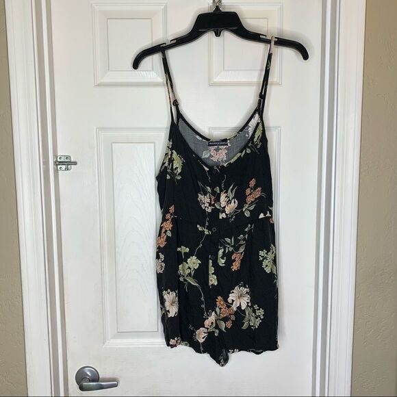 Brandy Melville Floral Romper One Size - Picture 1 of 12